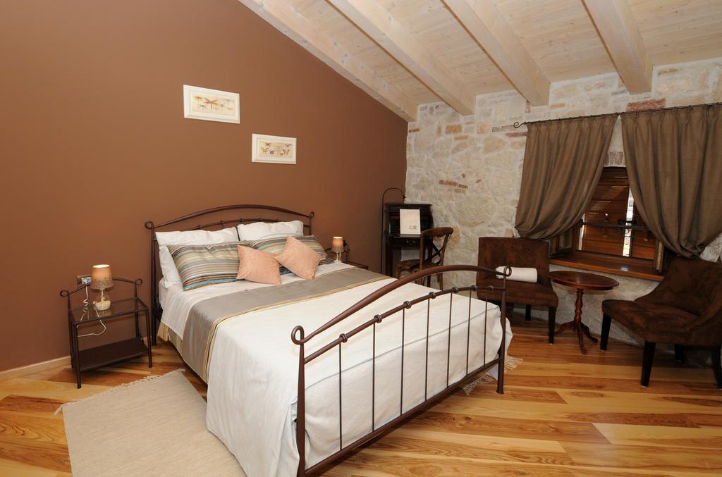 Bed & Breakfast Korta Gira Buici  Værelse billede