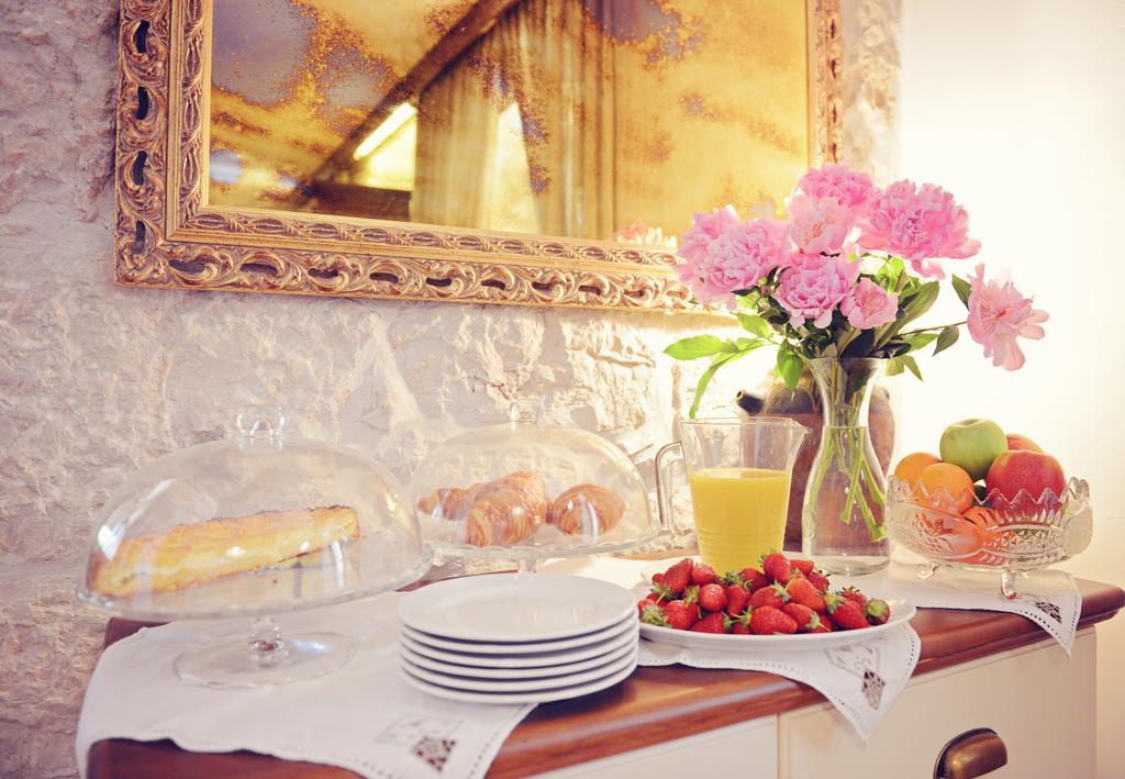 Bed & Breakfast Korta Gira Buici  Eksteriør billede