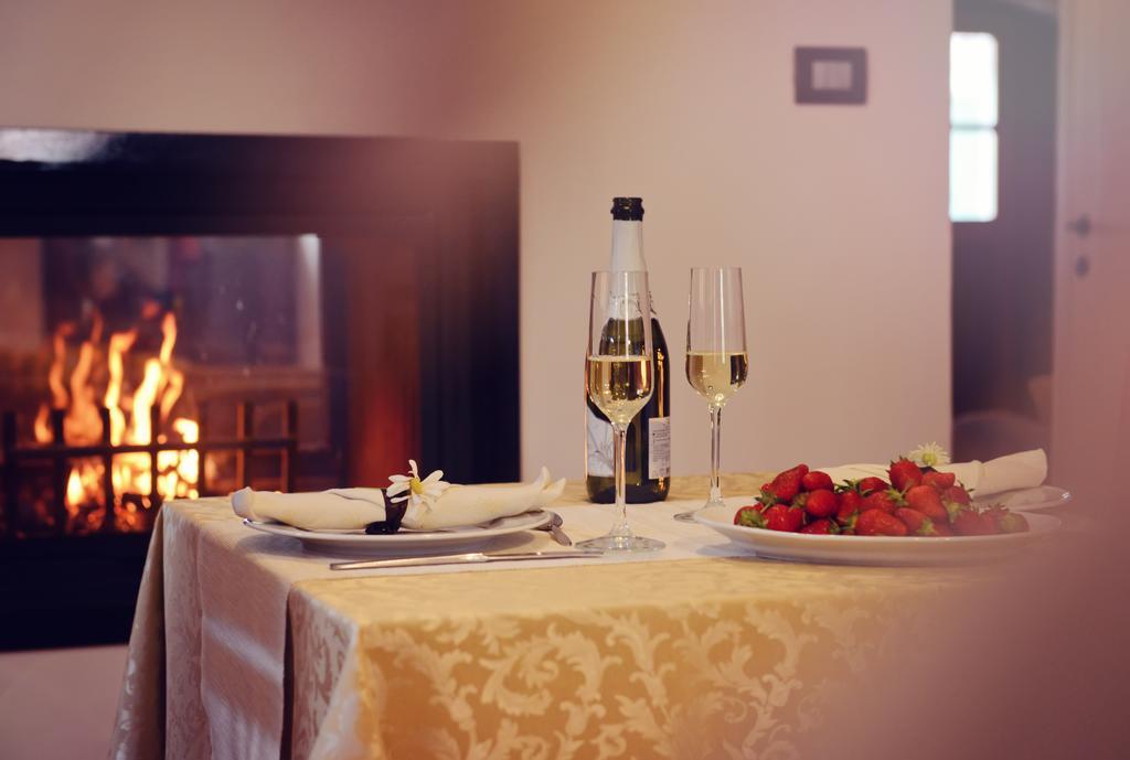 Bed & Breakfast Korta Gira Buici  Eksteriør billede