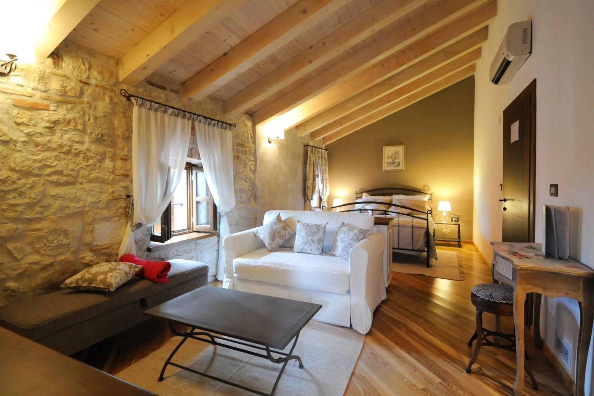 Bed & Breakfast Korta Gira Buici  Værelse billede